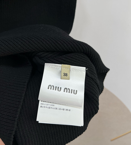 42aa950be2935f864e2b4b91459a7a39_1685288290_0042.jpg 42aa950be2935f864e2b4b91459a7a39_1685288290_0042.jpg