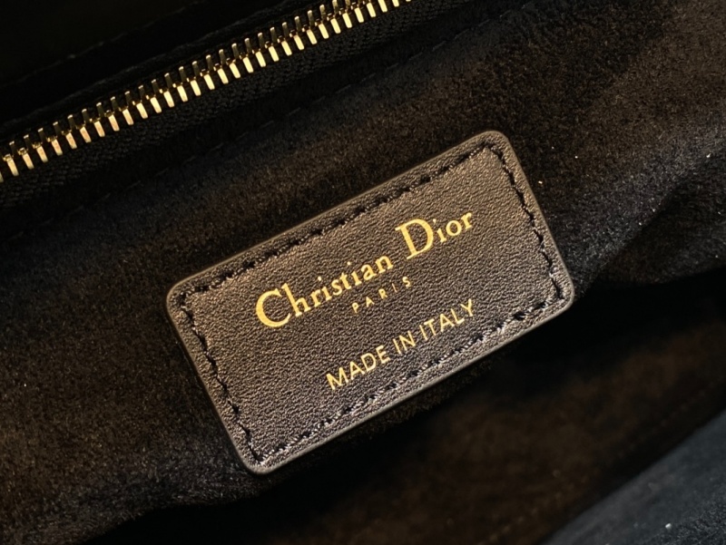 b12afdc3ff5caad95f1e4fdd7cfb7f53_1684415182_3075.jpg b12afdc3ff5caad95f1e4fdd7cfb7f53_1684415182_3075.jpg