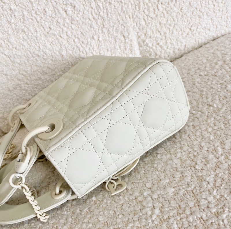 c0737a863a44d81fda26a9f164ea8cc6_1684417816_3303.jpg c0737a863a44d81fda26a9f164ea8cc6_1684417816_3303.jpg