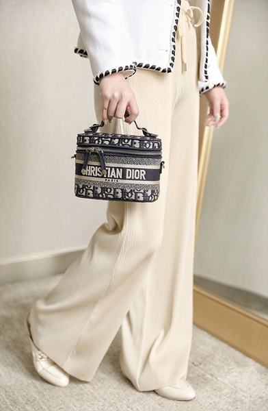 cb723d6bf5940e95f7aa143d285a0ad3_1683469768_6484.jpg cb723d6bf5940e95f7aa143d285a0ad3_1683469768_6484.jpg