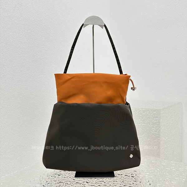 5dea278d9a0e5f8903af1623b42685bf_1694511713_495.jpg 5dea278d9a0e5f8903af1623b42685bf_1694511713_495.jpg