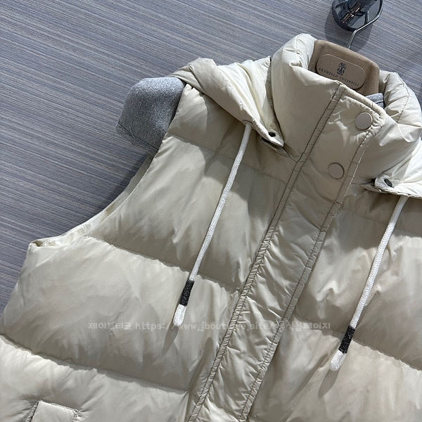 9e7cf54bbd77983779567c444c6db227_1695581587_4807.jpg 9e7cf54bbd77983779567c444c6db227_1695581587_4807.jpg