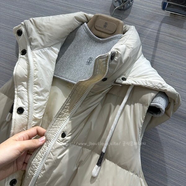 9e7cf54bbd77983779567c444c6db227_1695581588_5997.jpg 9e7cf54bbd77983779567c444c6db227_1695581588_5997.jpg