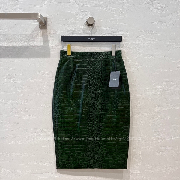 b074bbaf5a0942dbeee6e847548f851c_1695732287_9594.jpg b074bbaf5a0942dbeee6e847548f851c_1695732287_9594.jpg