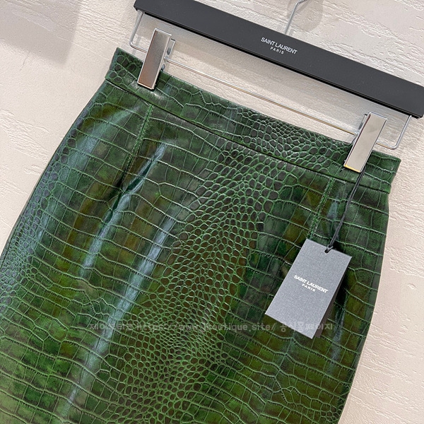 b074bbaf5a0942dbeee6e847548f851c_1695732288_1905.jpg b074bbaf5a0942dbeee6e847548f851c_1695732288_1905.jpg