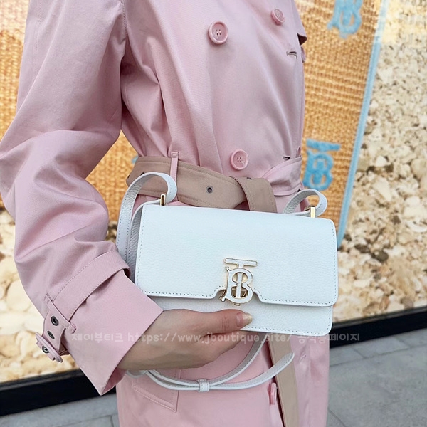 c9736d329bfc35ad93e98ec8b491e323_1693680634_5034.jpg c9736d329bfc35ad93e98ec8b491e323_1693680634_5034.jpg