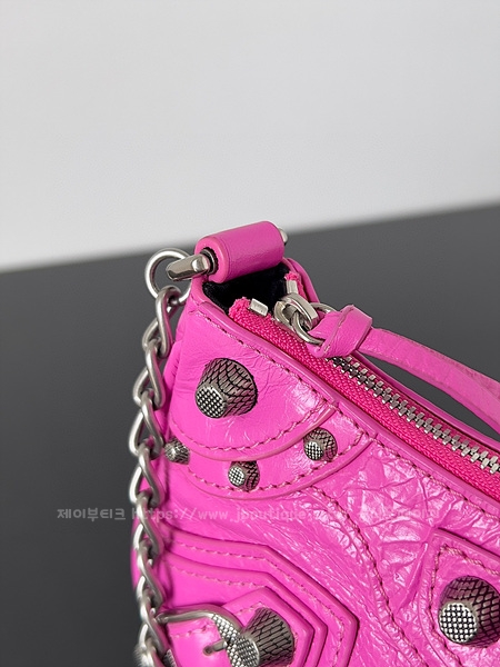 0366e21a1e43c6a5d8c1f401e056d049_1697217123_4982.jpg 0366e21a1e43c6a5d8c1f401e056d049_1697217123_4982.jpg