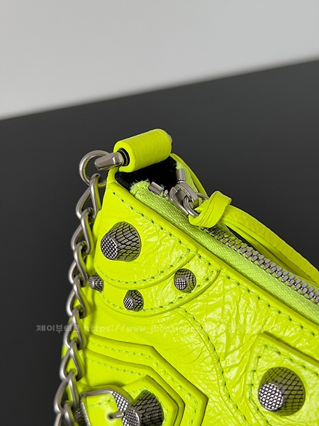 0366e21a1e43c6a5d8c1f401e056d049_1697217130_4374.jpg 0366e21a1e43c6a5d8c1f401e056d049_1697217130_4374.jpg