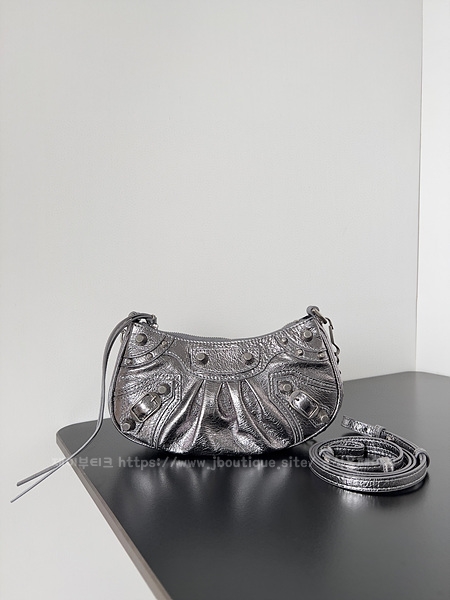 0366e21a1e43c6a5d8c1f401e056d049_1697217147_1601.jpg 0366e21a1e43c6a5d8c1f401e056d049_1697217147_1601.jpg