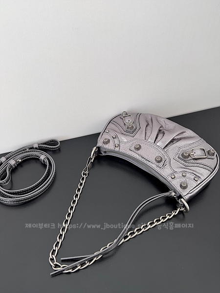 0366e21a1e43c6a5d8c1f401e056d049_1697217148_9313.jpg 0366e21a1e43c6a5d8c1f401e056d049_1697217148_9313.jpg