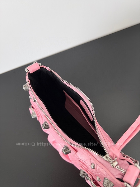 0366e21a1e43c6a5d8c1f401e056d049_1697217168_7571.jpg 0366e21a1e43c6a5d8c1f401e056d049_1697217168_7571.jpg