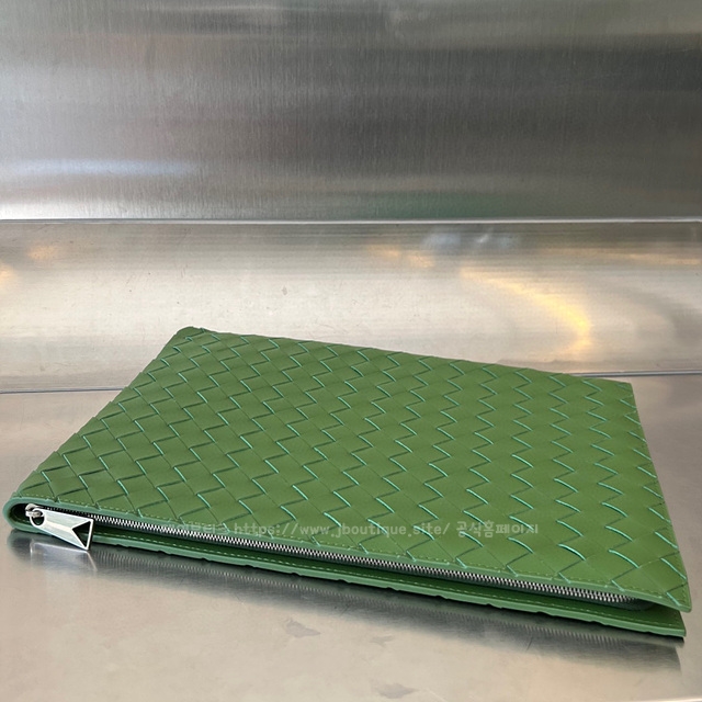 0366e21a1e43c6a5d8c1f401e056d049_1697217938_8406.jpg 0366e21a1e43c6a5d8c1f401e056d049_1697217938_8406.jpg