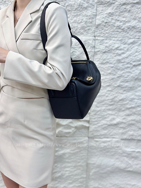 0e089b47286d0f62370781b0b3215f82_1697223986_7188.jpg 0e089b47286d0f62370781b0b3215f82_1697223986_7188.jpg