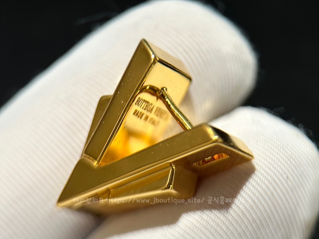 2b9d960bc486e789829e6768fe6b689a_1697543459_7749.jpg 2b9d960bc486e789829e6768fe6b689a_1697543459_7749.jpg