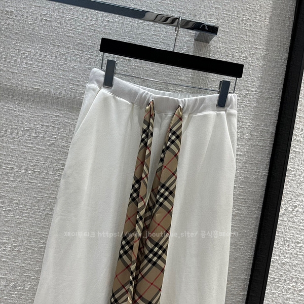 8b5971b3250bfb91e7741449c3589b49_1696878911_2163.jpg 8b5971b3250bfb91e7741449c3589b49_1696878911_2163.jpg