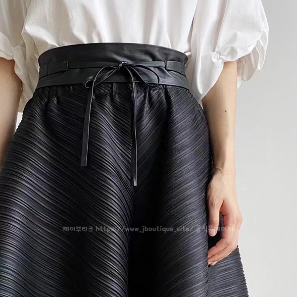 8e114a03d68b0d46d83e48afb0dae1fd_1696880580_716.jpg 8e114a03d68b0d46d83e48afb0dae1fd_1696880580_716.jpg