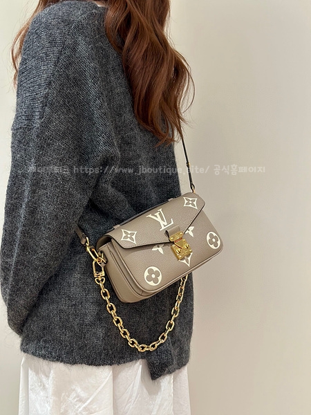 dbdd6a818b80a6f7f3aea78110e83217_1698304170_4496.jpg dbdd6a818b80a6f7f3aea78110e83217_1698304170_4496.jpg