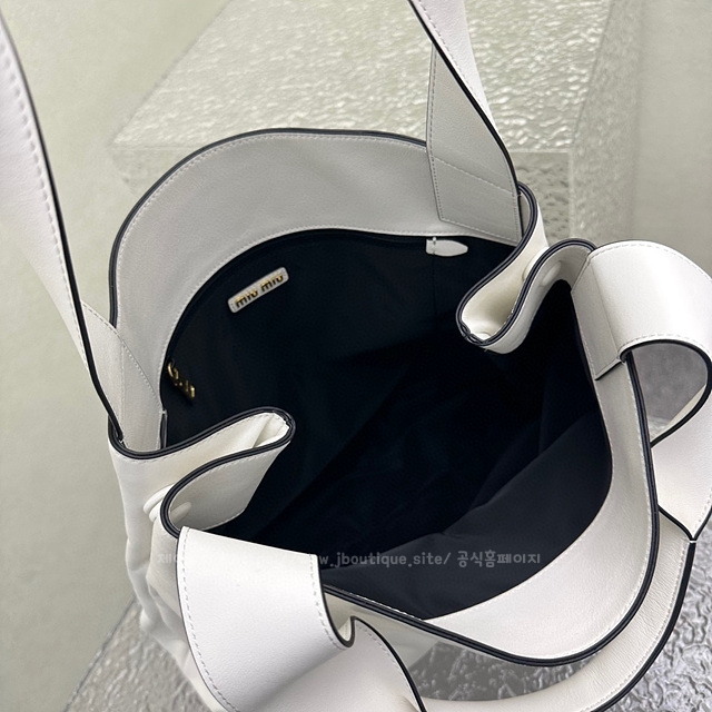 f7ce51c82605edb5ea5d0677f020e2a3_1697706565_0177.jpg f7ce51c82605edb5ea5d0677f020e2a3_1697706565_0177.jpg