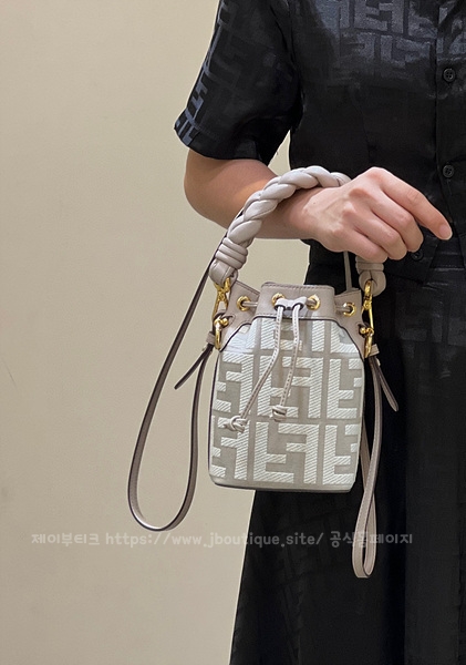 2238409b79997e2562463e2c921d74bf_1700558996_7052.jpg 2238409b79997e2562463e2c921d74bf_1700558996_7052.jpg