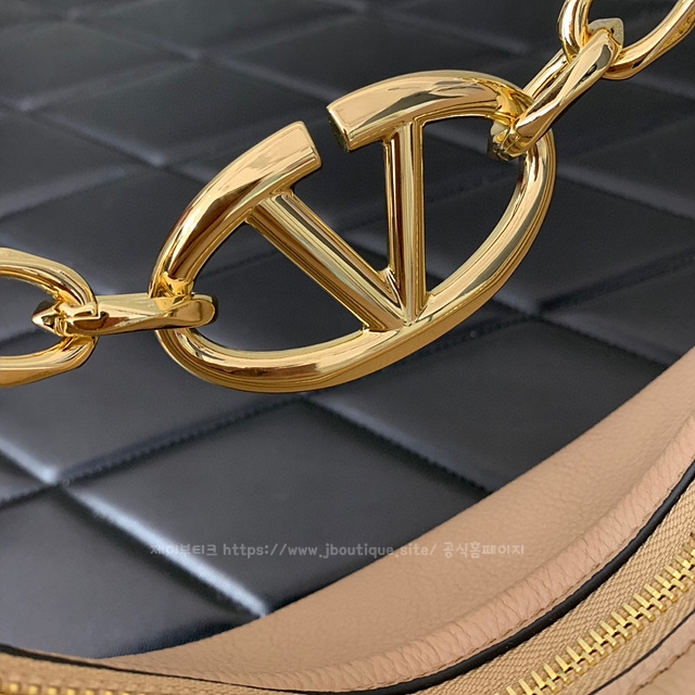 27f3e01c6ecca6fca2253fe7d72e4b34_1700563173_8477.jpg 27f3e01c6ecca6fca2253fe7d72e4b34_1700563173_8477.jpg