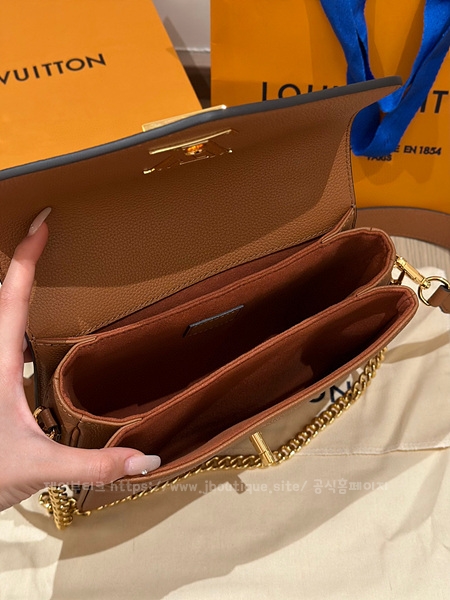 2fcadaaaf8b67efd4d6e40cfdb922342_1700127408_4946.jpg 2fcadaaaf8b67efd4d6e40cfdb922342_1700127408_4946.jpg