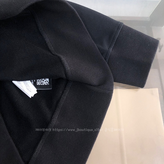 556b39e047f703d5c6cb3e277098054b_1700569801_2524.jpg 556b39e047f703d5c6cb3e277098054b_1700569801_2524.jpg