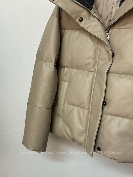 67747d922c740aa4c570ff4b4d519894_1702452489_7846.jpg 67747d922c740aa4c570ff4b4d519894_1702452489_7846.jpg