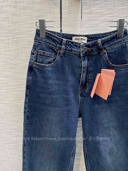 7b61861b97a44f41e06c2019300e2f08_1701841954_0689.jpg 7b61861b97a44f41e06c2019300e2f08_1701841954_0689.jpg