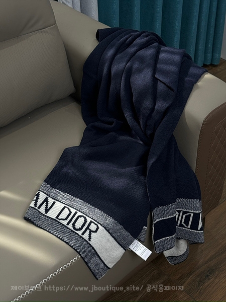 9216b93fa2a6e764efba1e9dc69b224c_1703263335_743.jpg 9216b93fa2a6e764efba1e9dc69b224c_1703263335_743.jpg