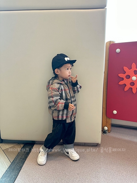 6e266ff20e4c8b7b16d900fb279cd089_1709652214_1041.jpg 6e266ff20e4c8b7b16d900fb279cd089_1709652214_1041.jpg