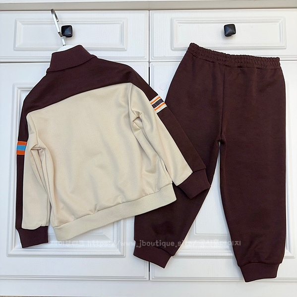 6e266ff20e4c8b7b16d900fb279cd089_1709659435_2968.jpg 6e266ff20e4c8b7b16d900fb279cd089_1709659435_2968.jpg