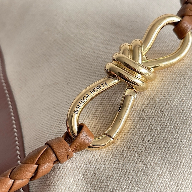 bccf171d4bb0820a9f9e4b532b7b9526_1721832068_6094.jpg bccf171d4bb0820a9f9e4b532b7b9526_1721832068_6094.jpg