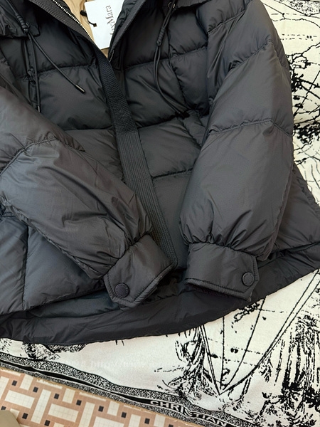 9a1236075f91fd72747d39b75f699b2d_1727878977_8327.jpg 9a1236075f91fd72747d39b75f699b2d_1727878977_8327.jpg