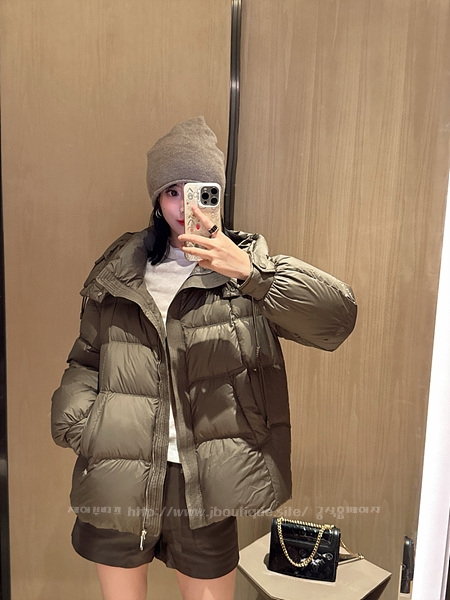 9a1236075f91fd72747d39b75f699b2d_1727879003_0492.jpg 9a1236075f91fd72747d39b75f699b2d_1727879003_0492.jpg