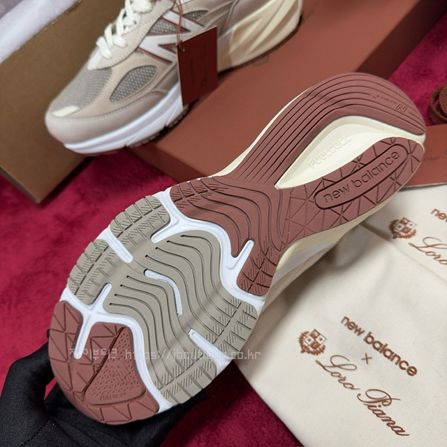 394a579e8cae84ed6616bf8ddc00bc3c_1732711654_562.jpg 394a579e8cae84ed6616bf8ddc00bc3c_1732711654_562.jpg