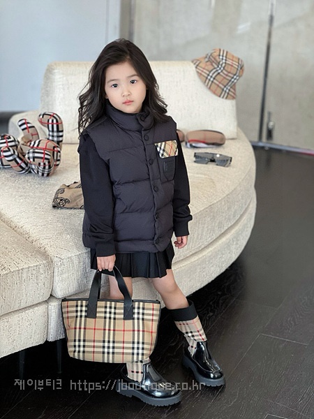 762ebcece1e99c846e113f0b00a71af4_1732219655_4992.jpg 762ebcece1e99c846e113f0b00a71af4_1732219655_4992.jpg