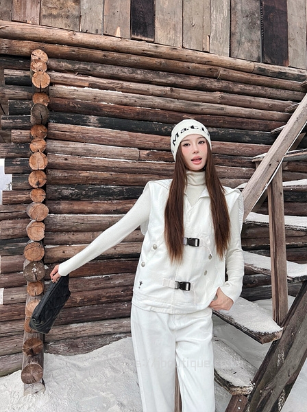 c142ee7ff5a2d2e86f22acf1a51d9872_1732824036_3936.jpg c142ee7ff5a2d2e86f22acf1a51d9872_1732824036_3936.jpg