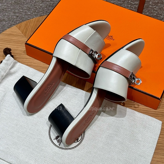 ee636113bfd907dab0aa439ae35a6f59_1732730642_5243.jpg ee636113bfd907dab0aa439ae35a6f59_1732730642_5243.jpg