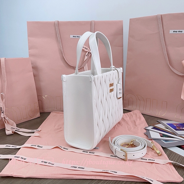 42a670de4c51dee7c24a0eba5a91381a_1734693959_9783.jpg 42a670de4c51dee7c24a0eba5a91381a_1734693959_9783.jpg