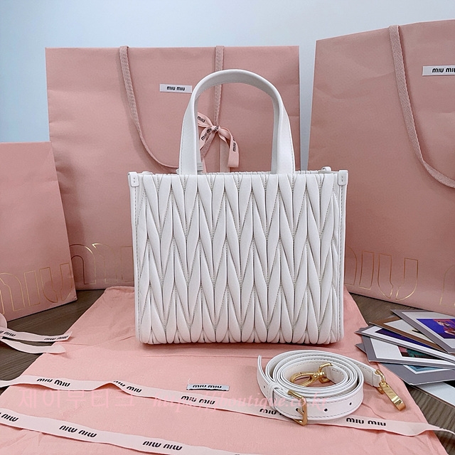 42a670de4c51dee7c24a0eba5a91381a_1734693960_4023.jpg 42a670de4c51dee7c24a0eba5a91381a_1734693960_4023.jpg