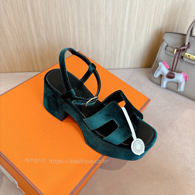 490dbc254f7ece9cc6083c03833323f1_1734019125_1567.jpg 490dbc254f7ece9cc6083c03833323f1_1734019125_1567.jpg