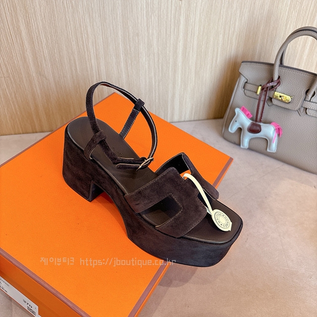 490dbc254f7ece9cc6083c03833323f1_1734019271_2542.jpg 490dbc254f7ece9cc6083c03833323f1_1734019271_2542.jpg