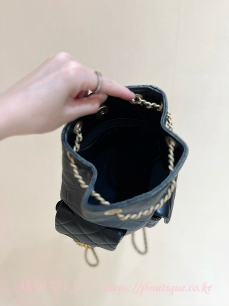 5c9989652c4245956d5cf42afb0e5214_1734731299_9749.jpg 5c9989652c4245956d5cf42afb0e5214_1734731299_9749.jpg