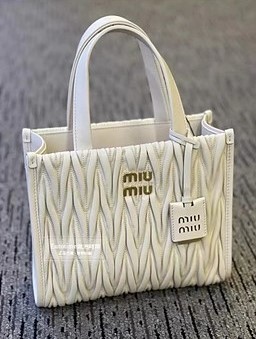 6026b8743336f5bde73fecc9794b5422_1734693999_8011.jpg 6026b8743336f5bde73fecc9794b5422_1734693999_8011.jpg