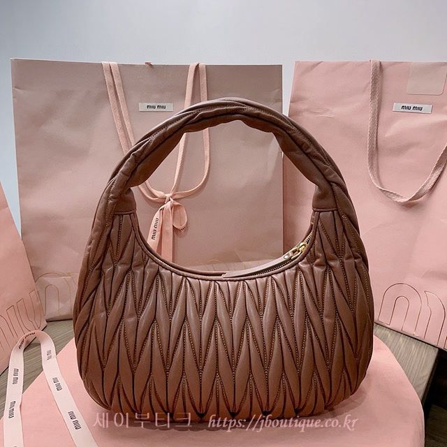 7d5b76c0a42a0185907ea4d2dd9da45a_1734730127_2172.jpg 7d5b76c0a42a0185907ea4d2dd9da45a_1734730127_2172.jpg