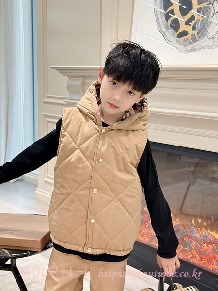 80a6444dec7d2f9dc3ec27dec9c48cd7_1735065653_3208.jpg 80a6444dec7d2f9dc3ec27dec9c48cd7_1735065653_3208.jpg