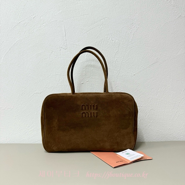 b75aaad5442cbc657ddd4576fc95c46d_1735041944_4058.jpg b75aaad5442cbc657ddd4576fc95c46d_1735041944_4058.jpg