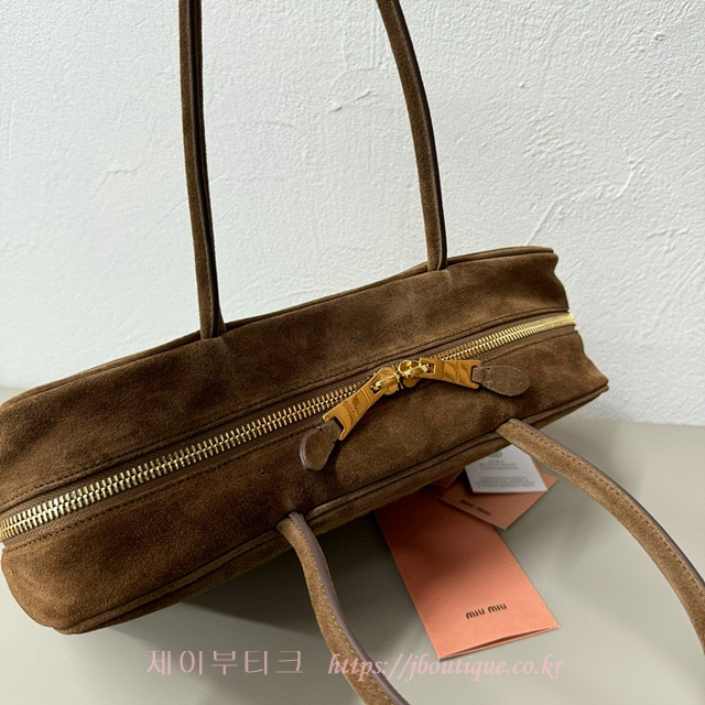 b75aaad5442cbc657ddd4576fc95c46d_1735041945_5001.jpg b75aaad5442cbc657ddd4576fc95c46d_1735041945_5001.jpg