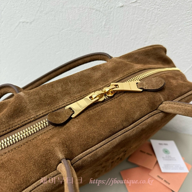 b75aaad5442cbc657ddd4576fc95c46d_1735041945_983.jpg b75aaad5442cbc657ddd4576fc95c46d_1735041945_983.jpg