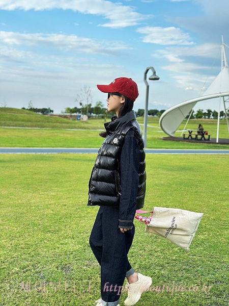 c1e7e2f44956d4b1e8f9005659941ce3_1735062890_5483.jpg c1e7e2f44956d4b1e8f9005659941ce3_1735062890_5483.jpg